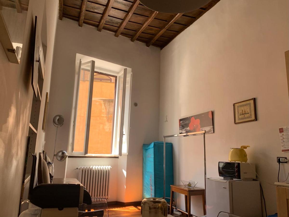 Eagle Rooms Рим Екстер'єр фото
